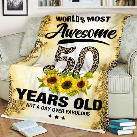 50Th Birthday Blanket For Women Wife Mom 50 Years Old Bday World'S Most Awesome Legend Since 1972 Cozy Throw Fleece Sherpa Blankets